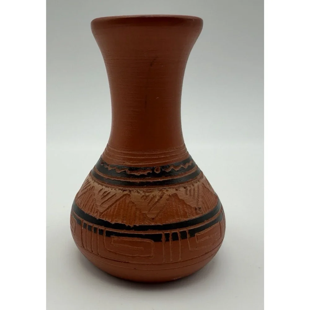Navajo Miniature Terra Cotta Vase Etched Sgraffito Painted Geometric Signed